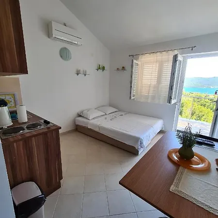 Apartment With Parking Space Viganj, Peljesac - 21912