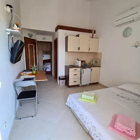 With Parking Space Viganj, Peljesac - 21912 Apartamento Kućište