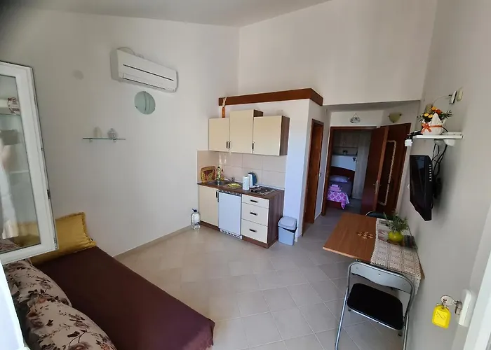 With Parking Space Viganj, Peljesac - 21912 Apartament